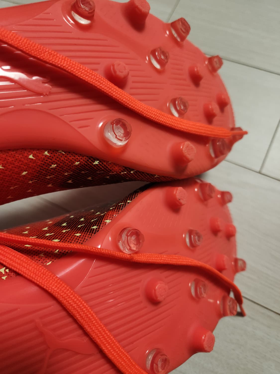 새상품급)푸마 울트라 매치 MG 사이즈270

여러 중고사이트에도 같이  상품이미지7