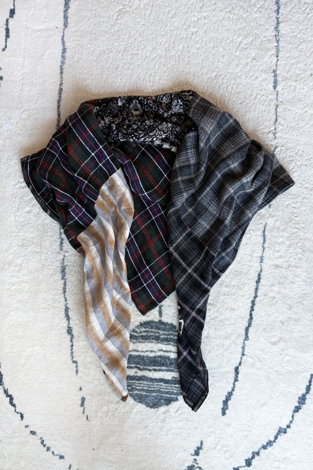 Helsinki Antiklaft Autobahn Muffler 상품이미지1