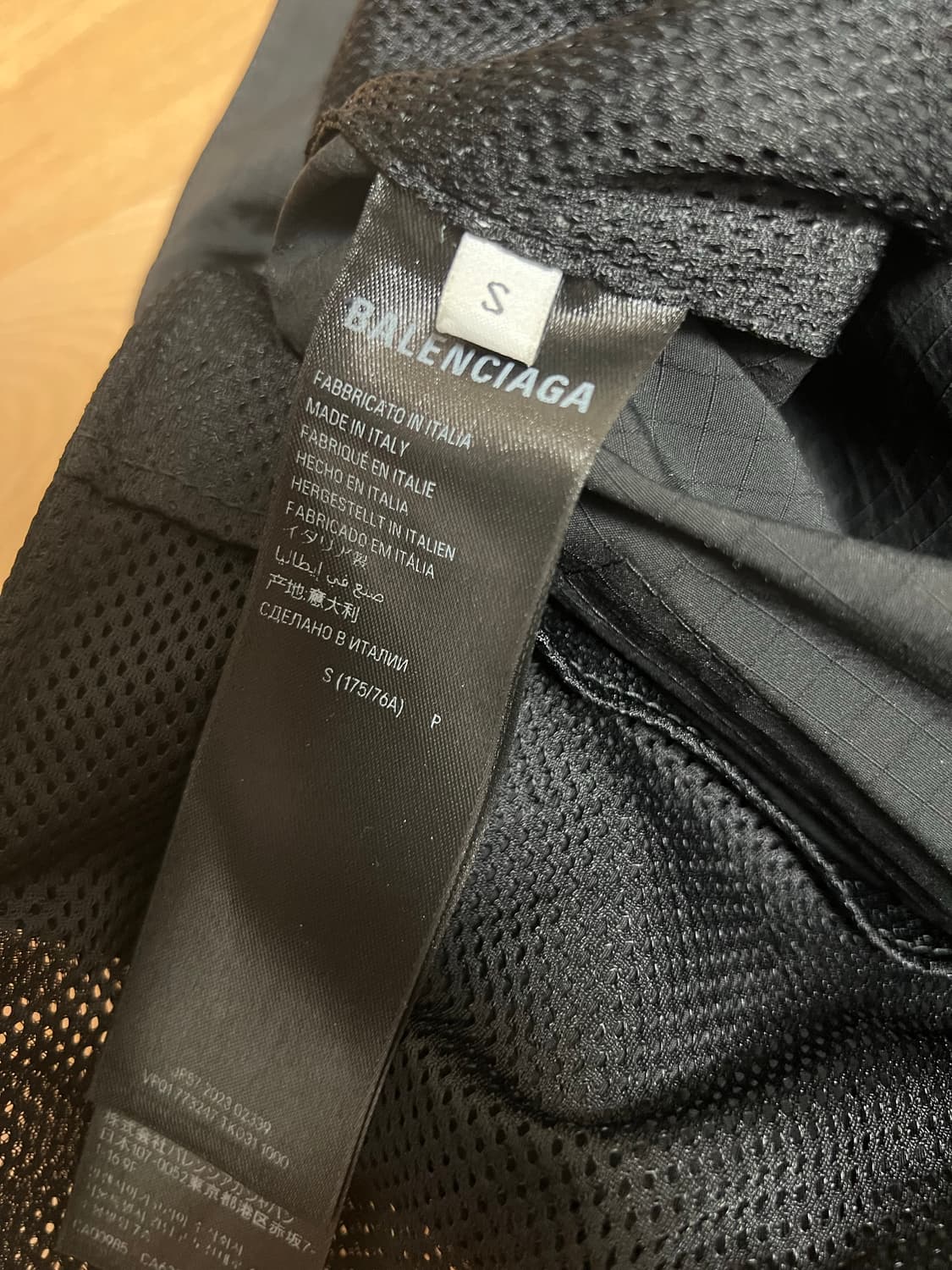 [s] 발렌시아가 24ss 유니티 카고 팬츠 블랙 상품이미지5