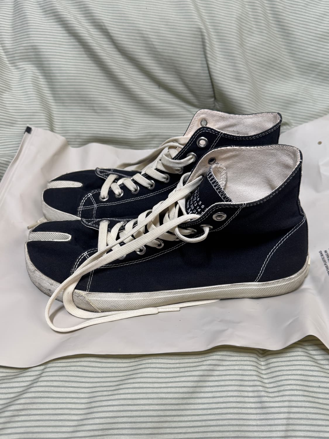 마르지엘라 타비 하이탑 스니커즈 260 상품이미지2