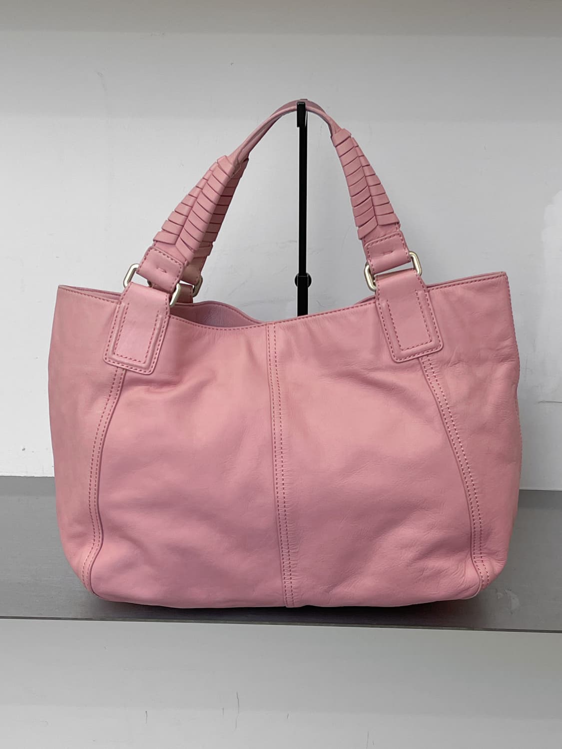 지방시 4G 모노그램 레더백 상품이미지3