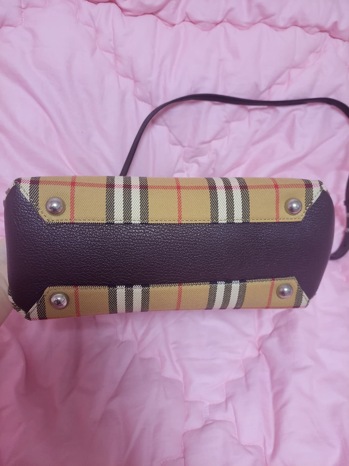 정품)급처새상품급!버버리 체크 스몰 배너백 크로스백 토트백 가방 상품이미지8