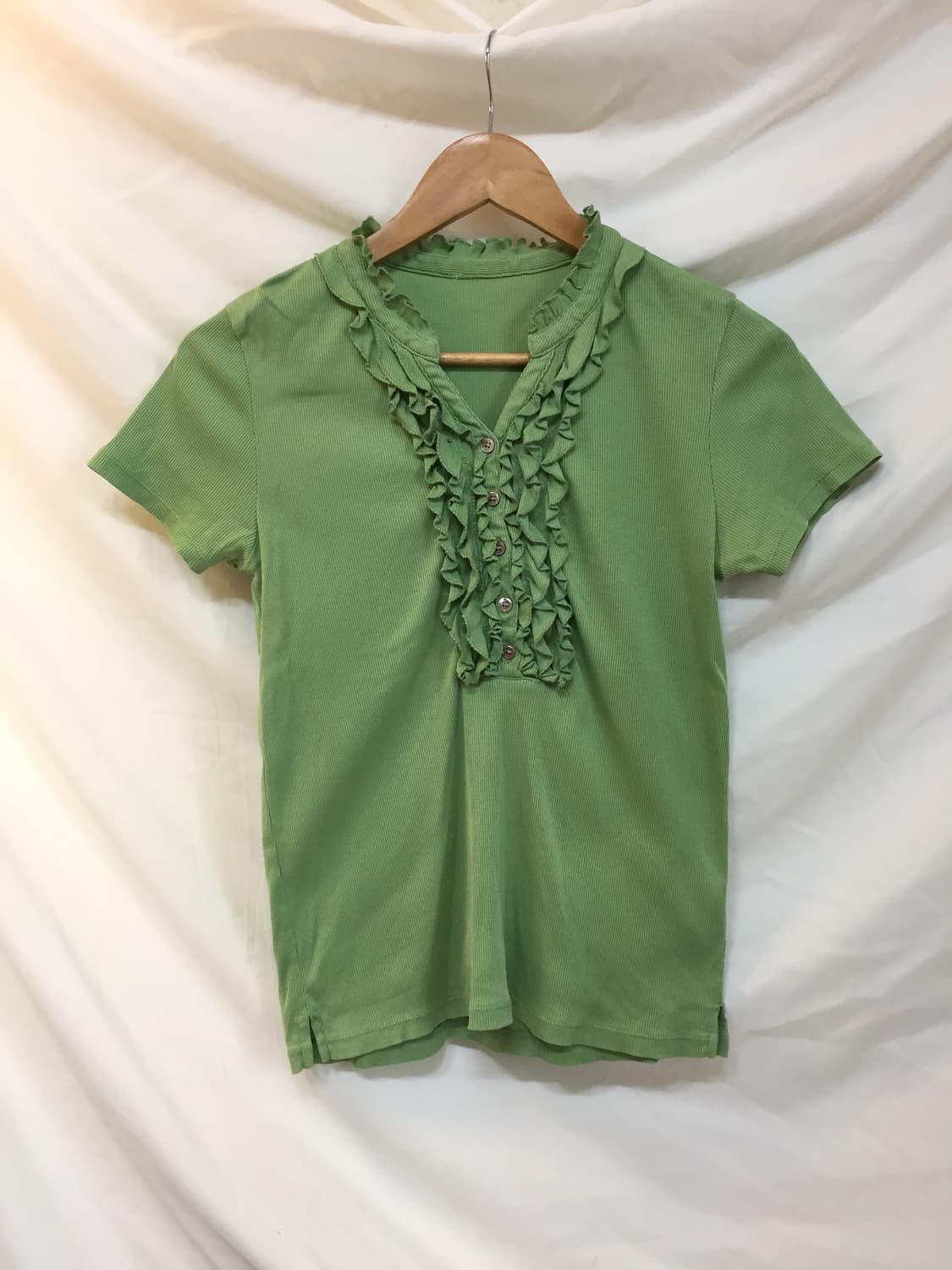 프릴 포인트 티셔츠 상품이미지1