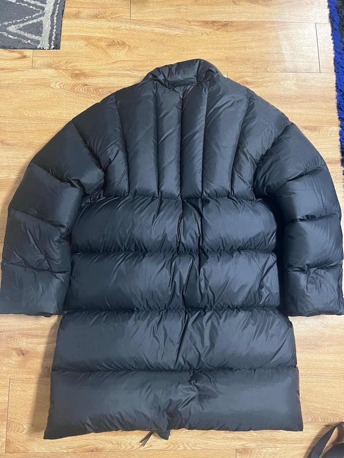 아크네 롱 패딩  상품이미지7