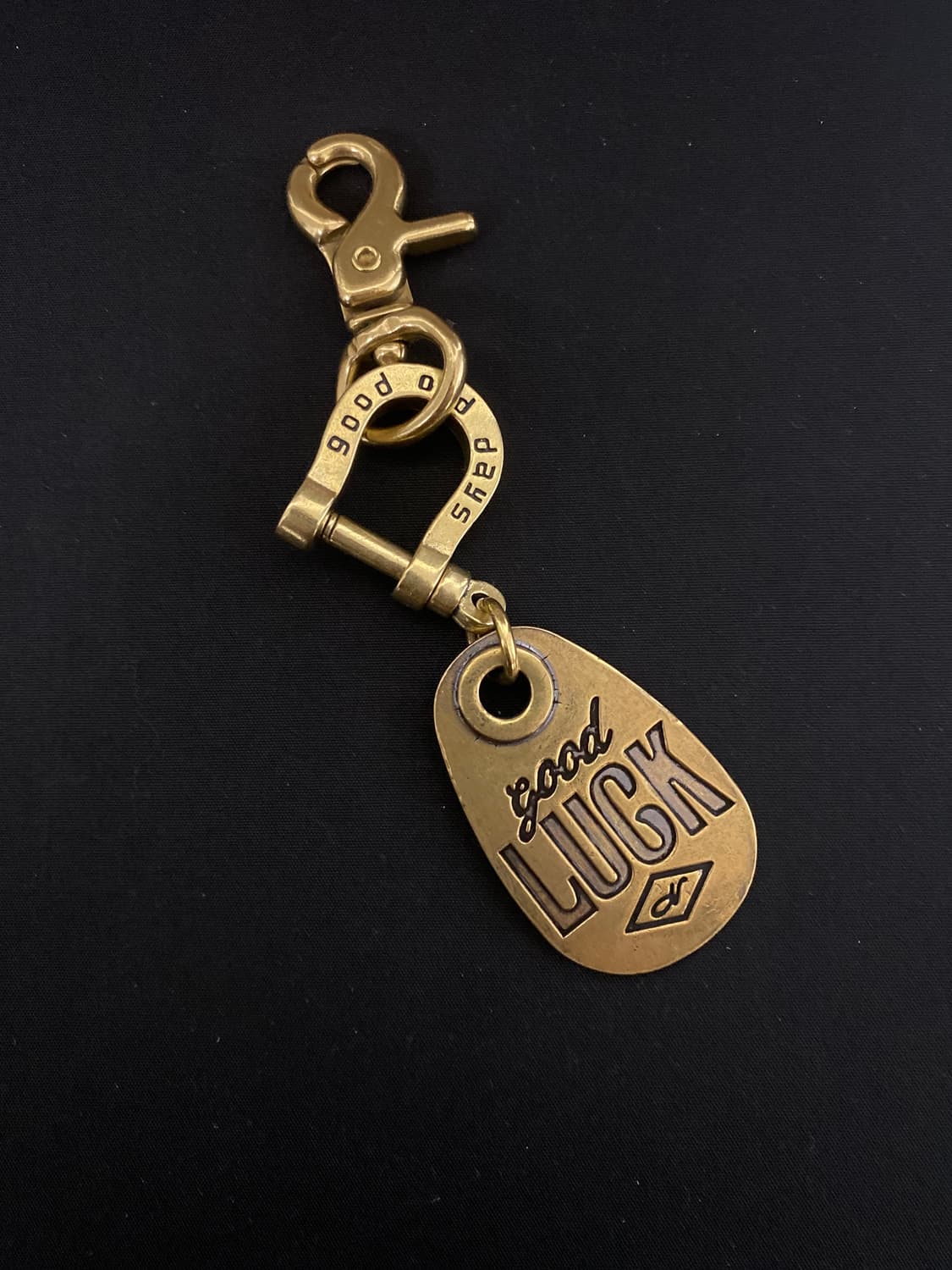 LUCK 빈티지 황동 키링 상품이미지1