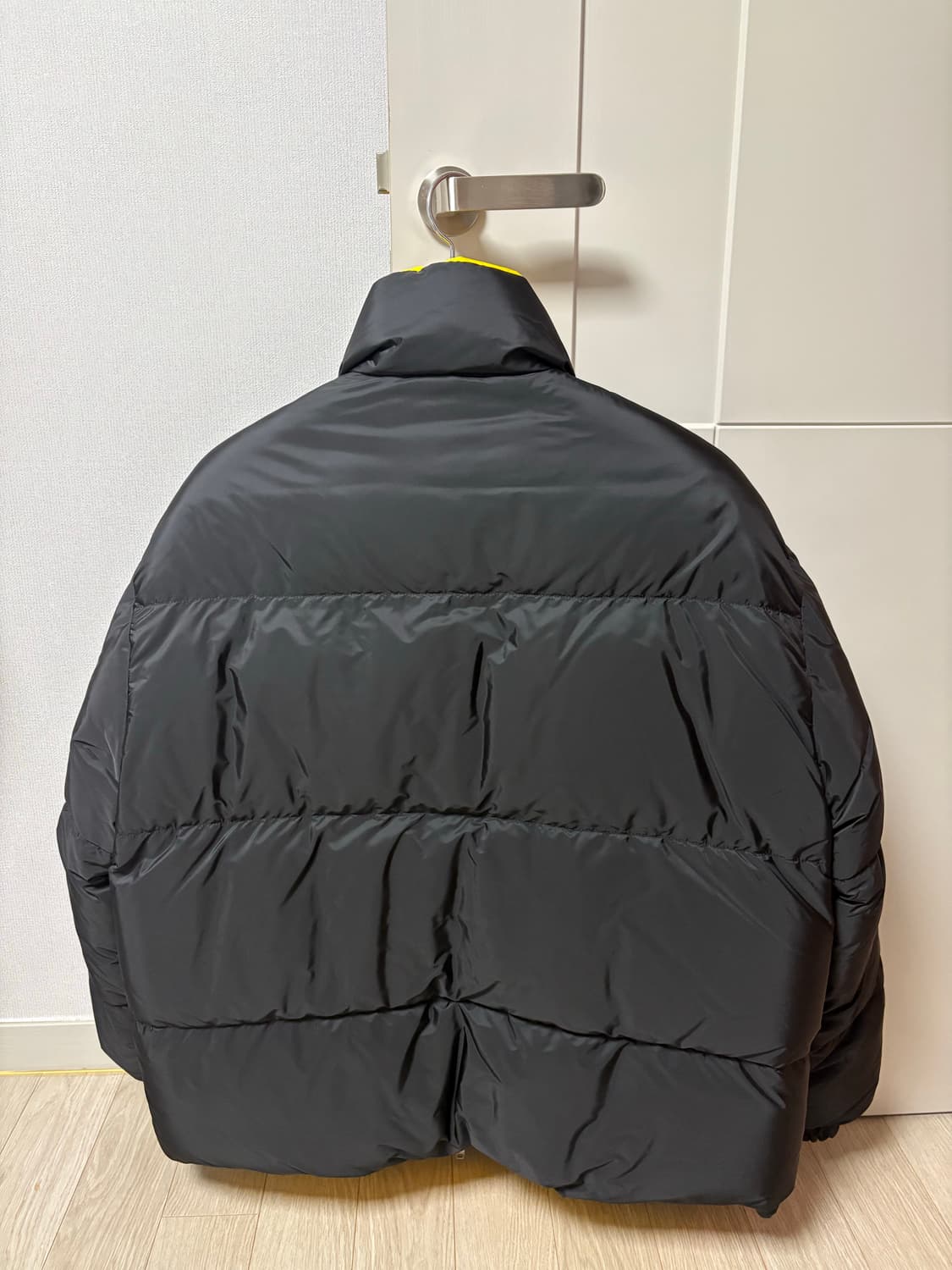 프라다 리버시블 패딩 상품이미지2