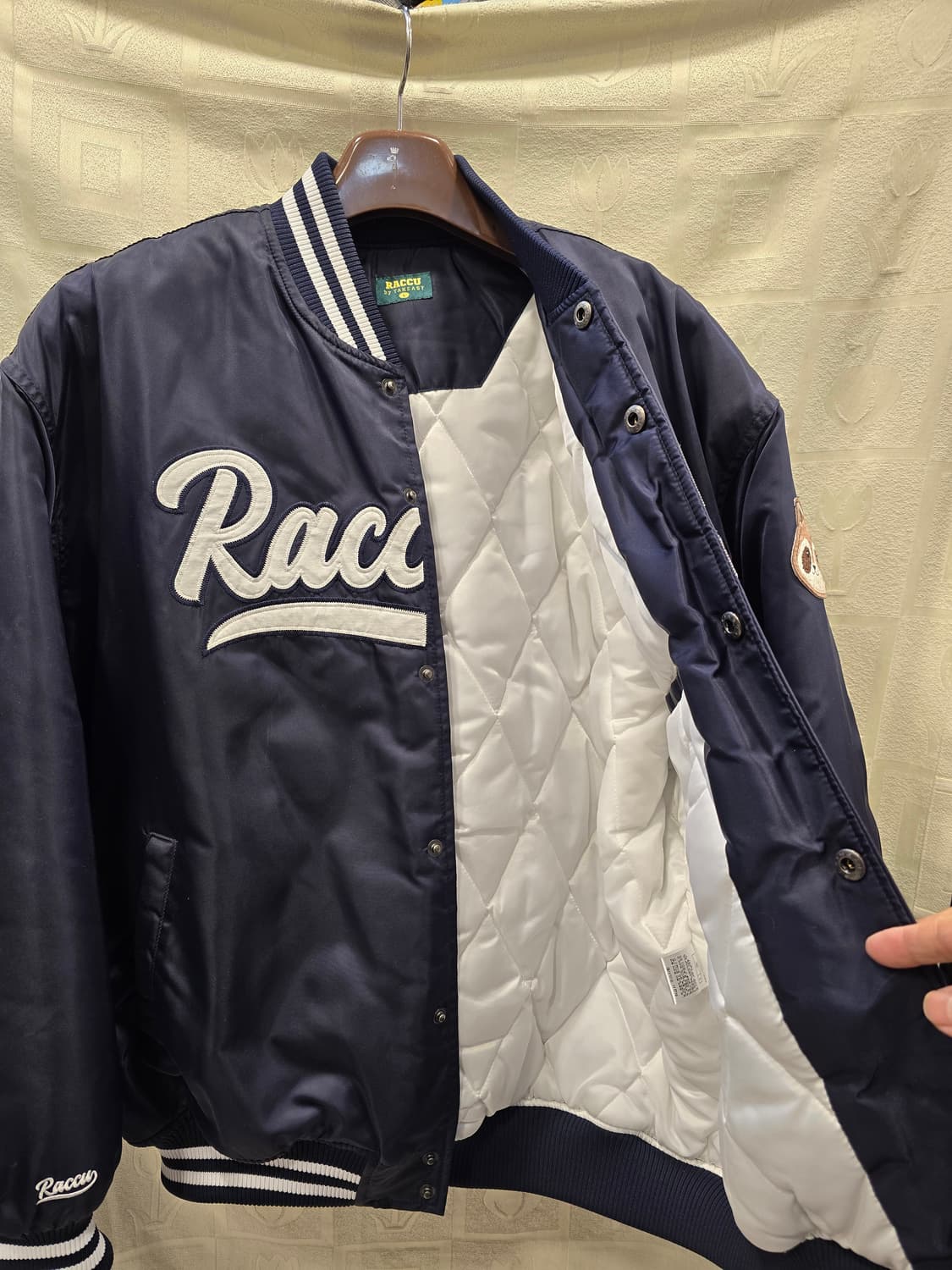 거의새거) 테이크이지 라쿠 오버핏 바시티 누빔 자켓 야구점퍼 100~10 상품이미지7