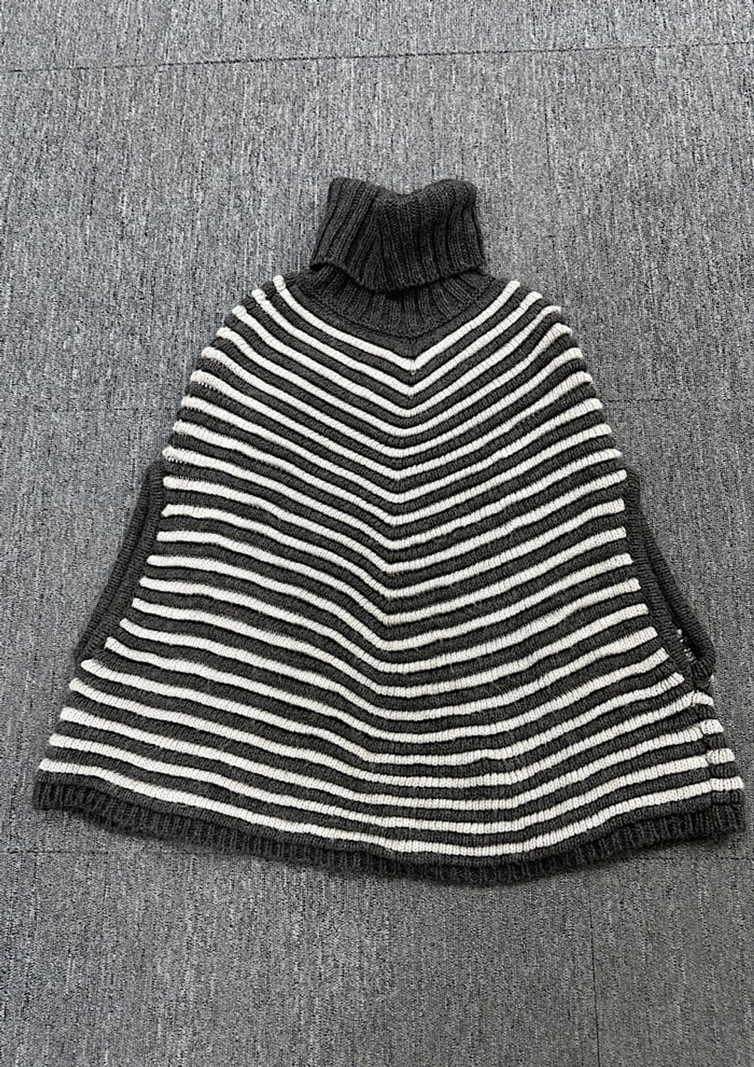 디젤 니트 케이프  상품이미지1