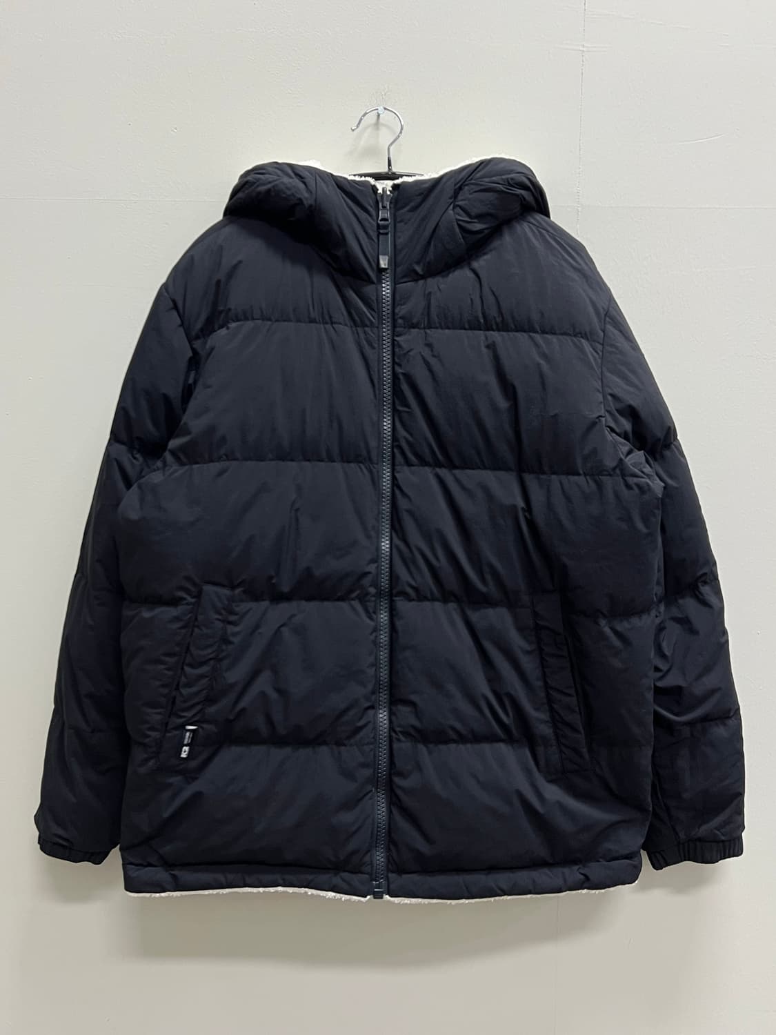 K2 비숑 셰르파 양털 뽀글이 리버시블 구스다운 자켓 아이보리/블랙 상품이미지2