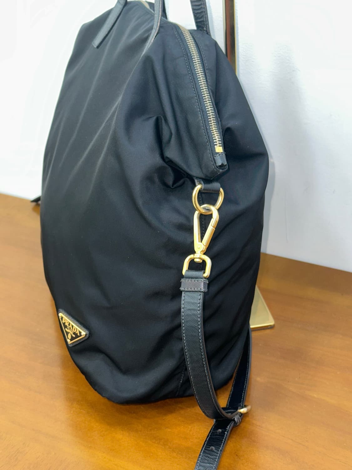 프라다 나일론 크로스백 상품이미지4