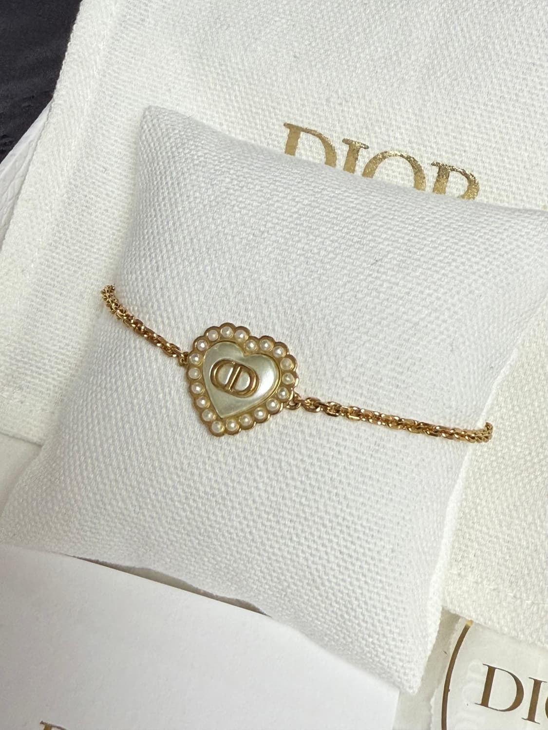 디올 하트 CD 팔찌 골드 풀구성 상품이미지3