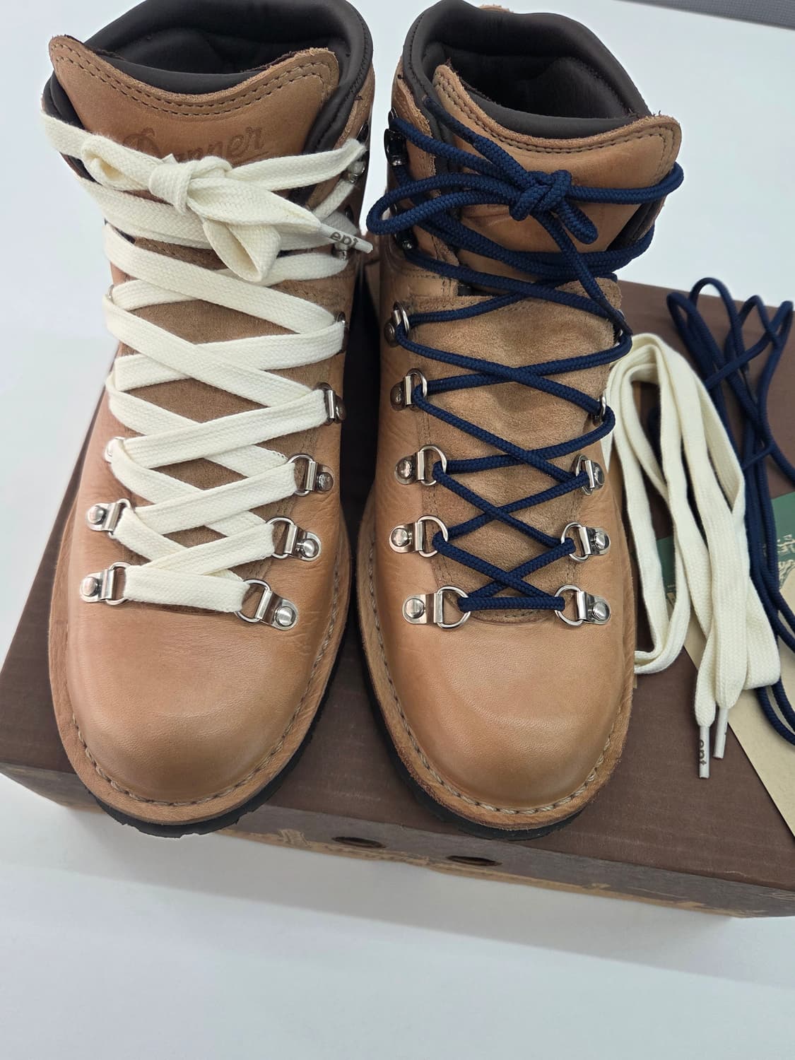 대너 마운틴 패스  270사이즈 상품이미지7