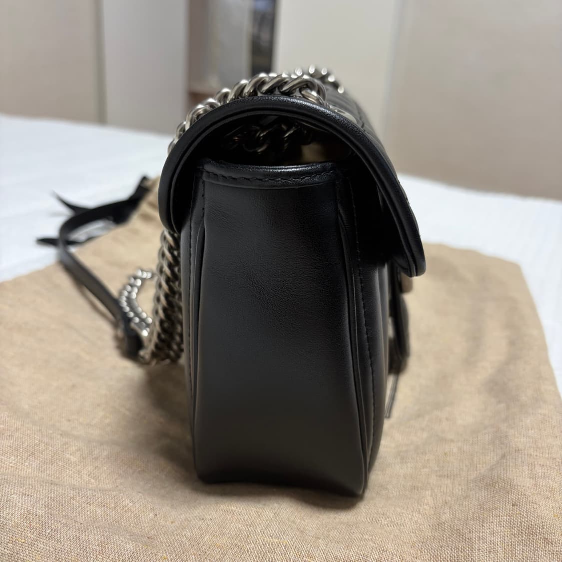 구찌 GG 마몽 스몰 숄더백 은장 상품이미지3