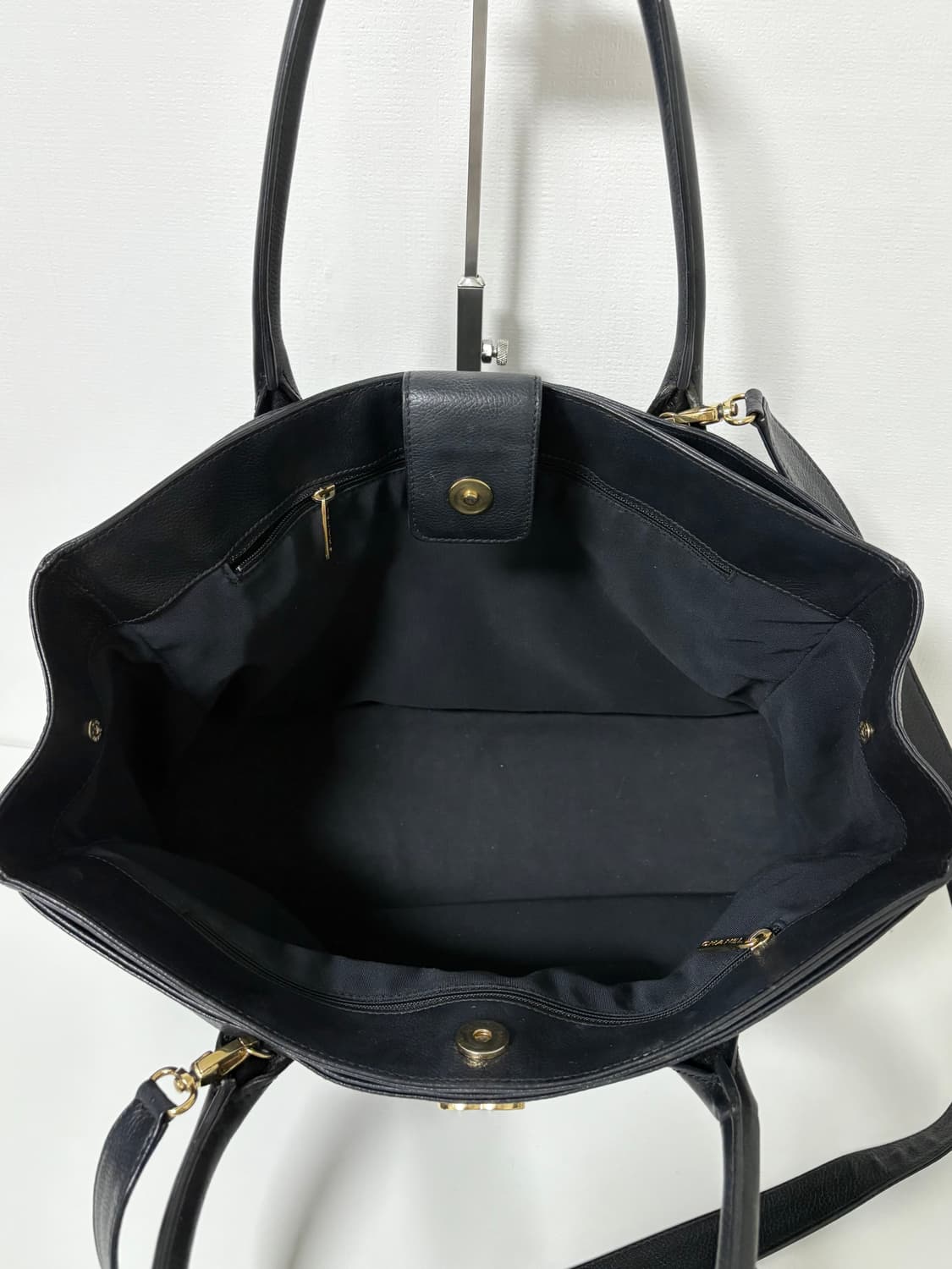 샤넬 서프백 금장 블랙 상품이미지7