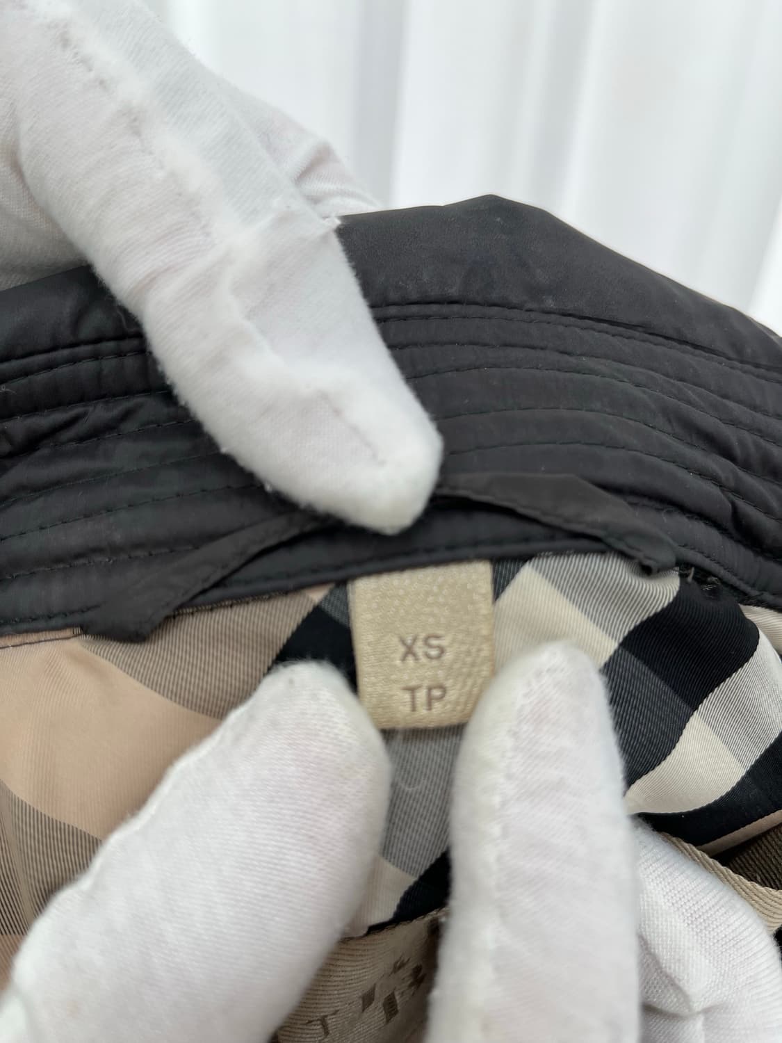 버버리 브릿 여성 패딩 코트 블랙 XS 상품이미지8