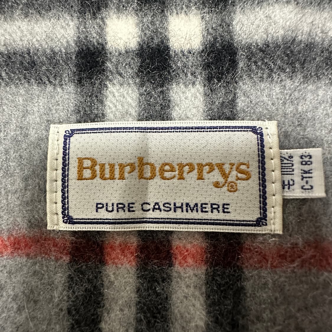 BURBERRYS cashmere muffler 상품이미지2