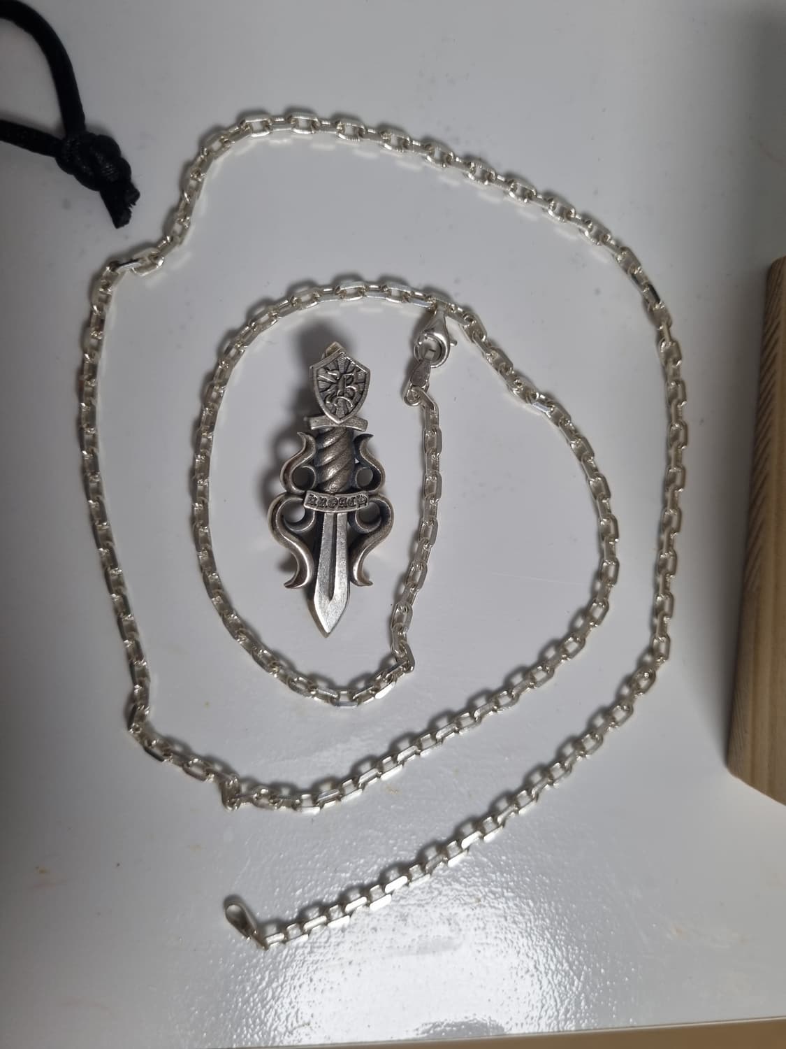 킹크로치 로얄대거 팬던트+체인 상품이미지2