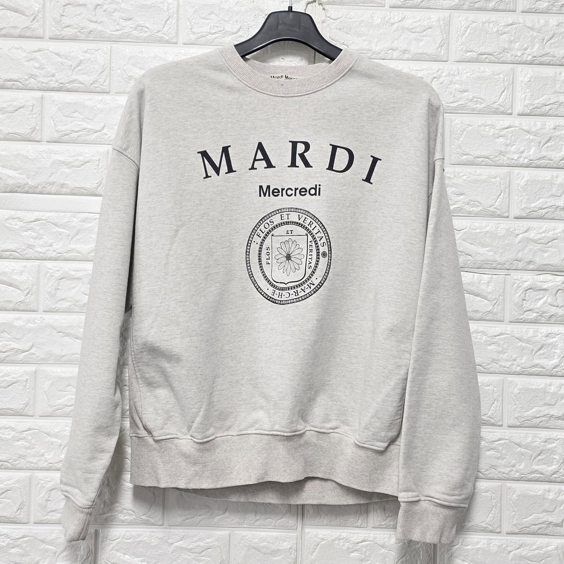 택포// 마르디 메크르디 맨투맨+반바지 세트 Free 상품이미지1