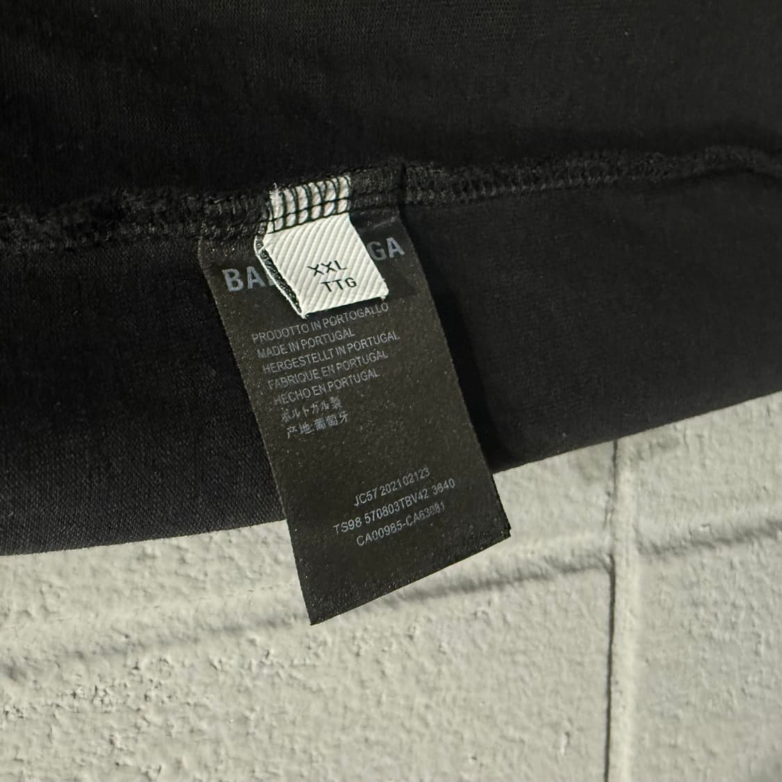 발렌시아가 반팔티 XXL 상품이미지4