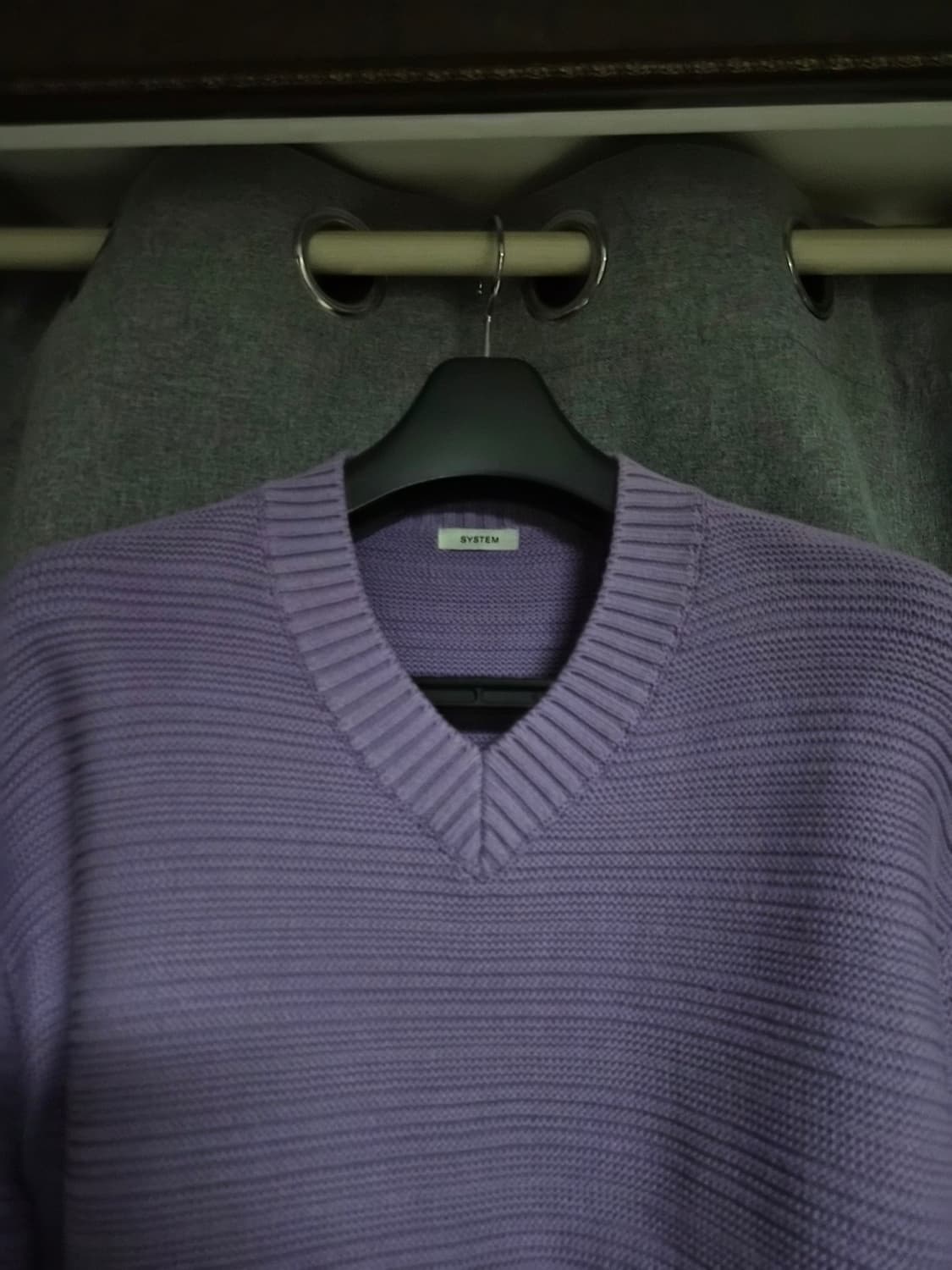 시스템옴므 바이올렛 브이넥 니트 팝니다 우영미 타임옴므 솔리드옴므 상품이미지2