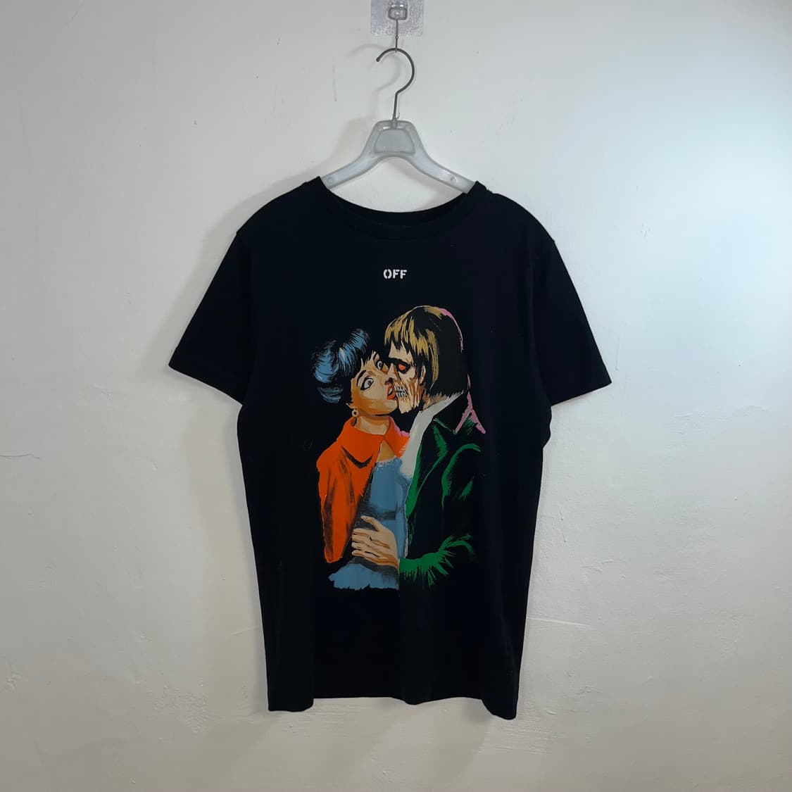 Off-White 19SS kiss t-shirt 상품이미지4