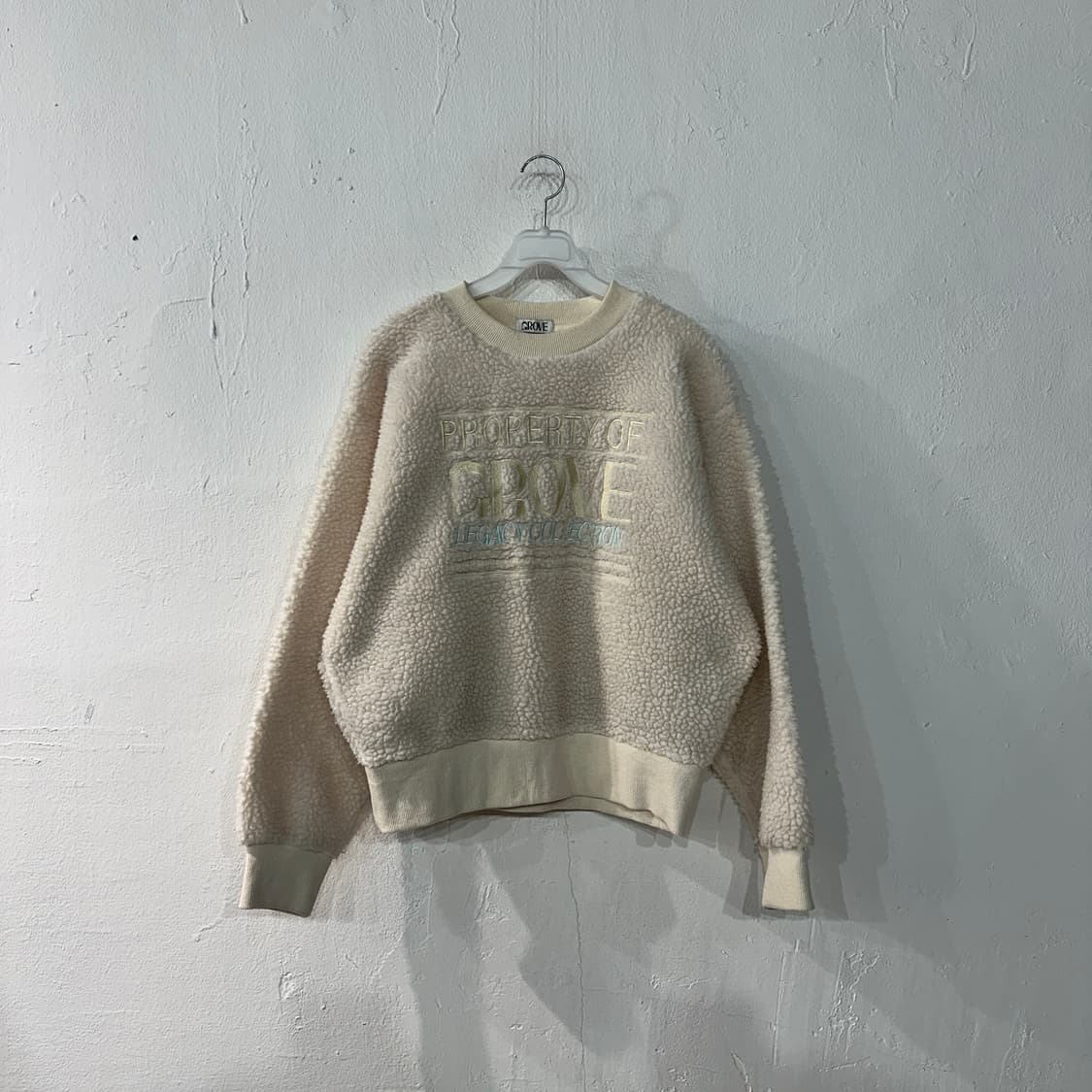 GROVE 그로브 플리스 맨투맨 상품이미지1