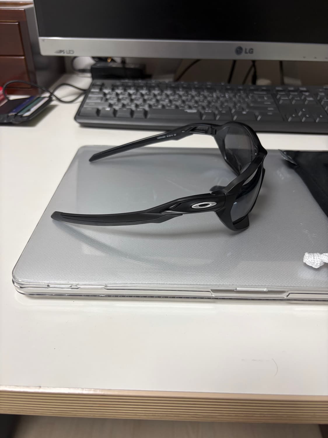 오클리 플라즈마 무광 프레임 상품이미지3