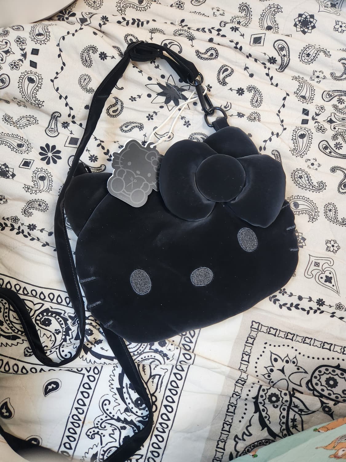 조셉앤스테이시 키티 벨벳 크로스백 상품이미지3