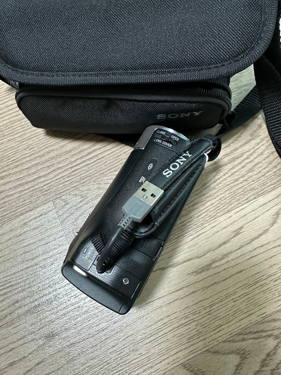 소니 핸디캠 HDR-CX405 블랙 상품이미지4