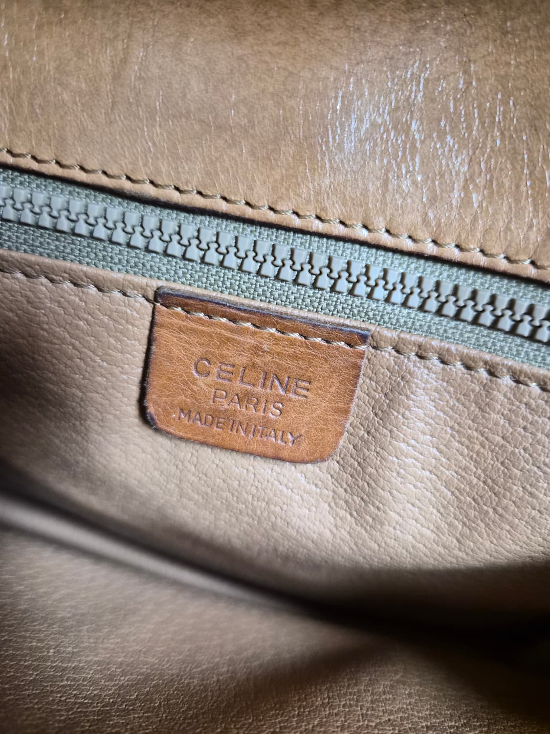 셀린느 정품 크로스백 상품이미지5