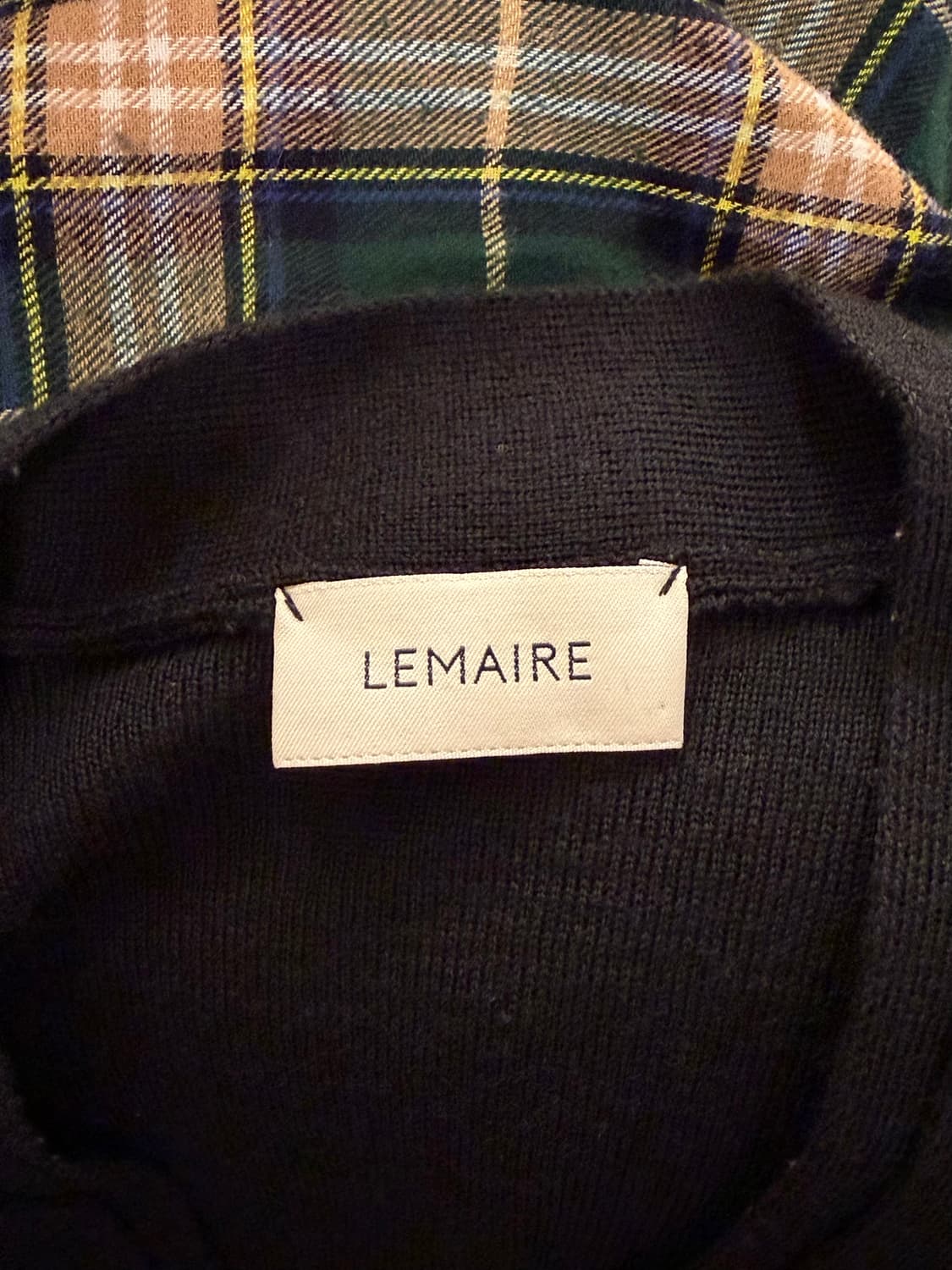 르메르 트위스티드 가디건 블랙 상품이미지3