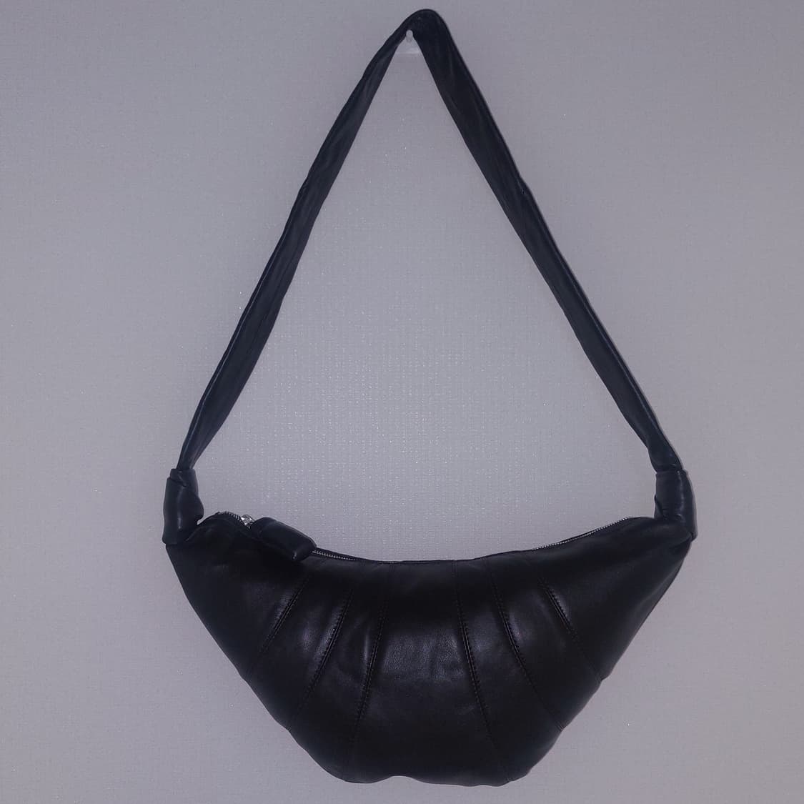 르메르 크로와상백 미디엄 다크초코 새상품 상품이미지2