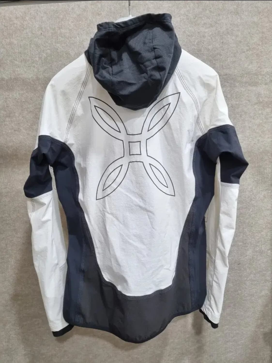 여성 L 몬츄라 아웃도어 등산 자켓 상품이미지2