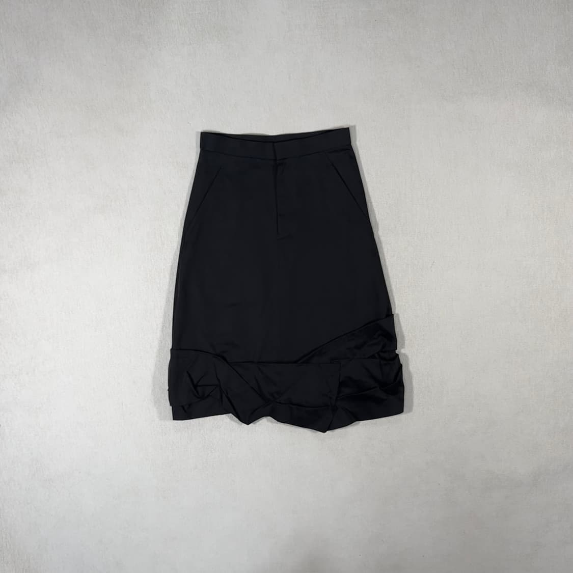 Folded Black Skirt 상품이미지1