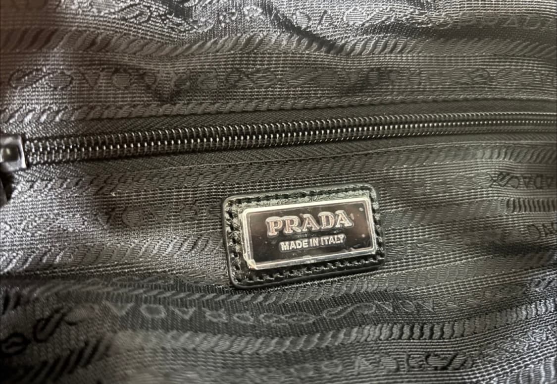 프라다 / 오일 왁스 레더 블랙 크로스백 가죽 메신저백 상품이미지4