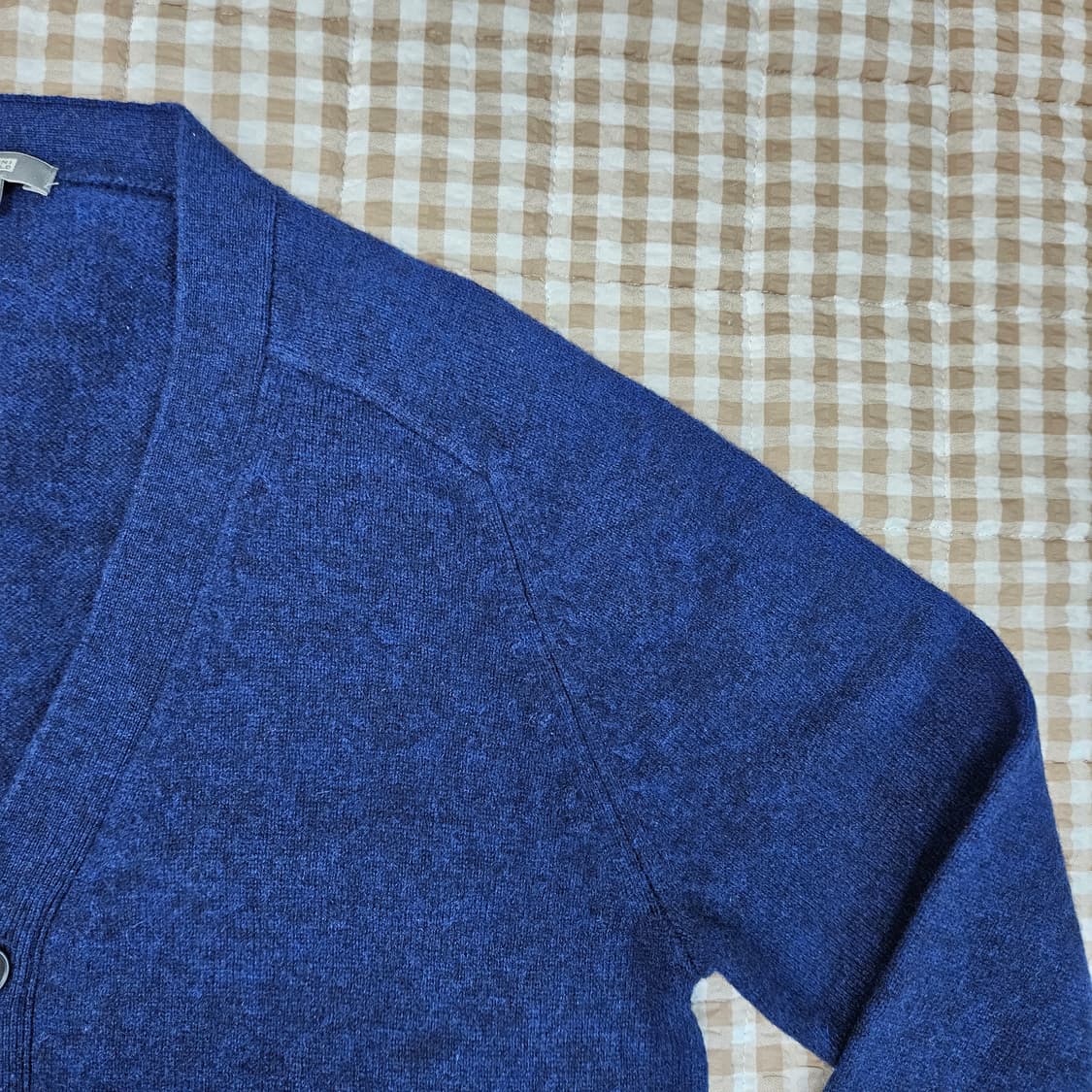 유니클로 울100 브이넥 니트 가디건 남자100 상품이미지3