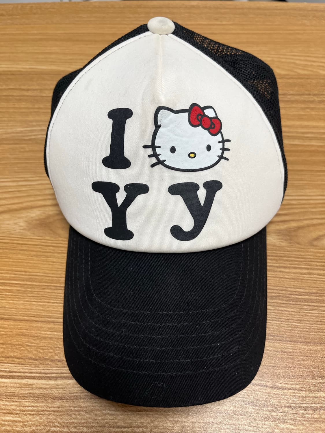 오픈와이와이 헬로키티 콜라보 트러커캡 상품이미지2