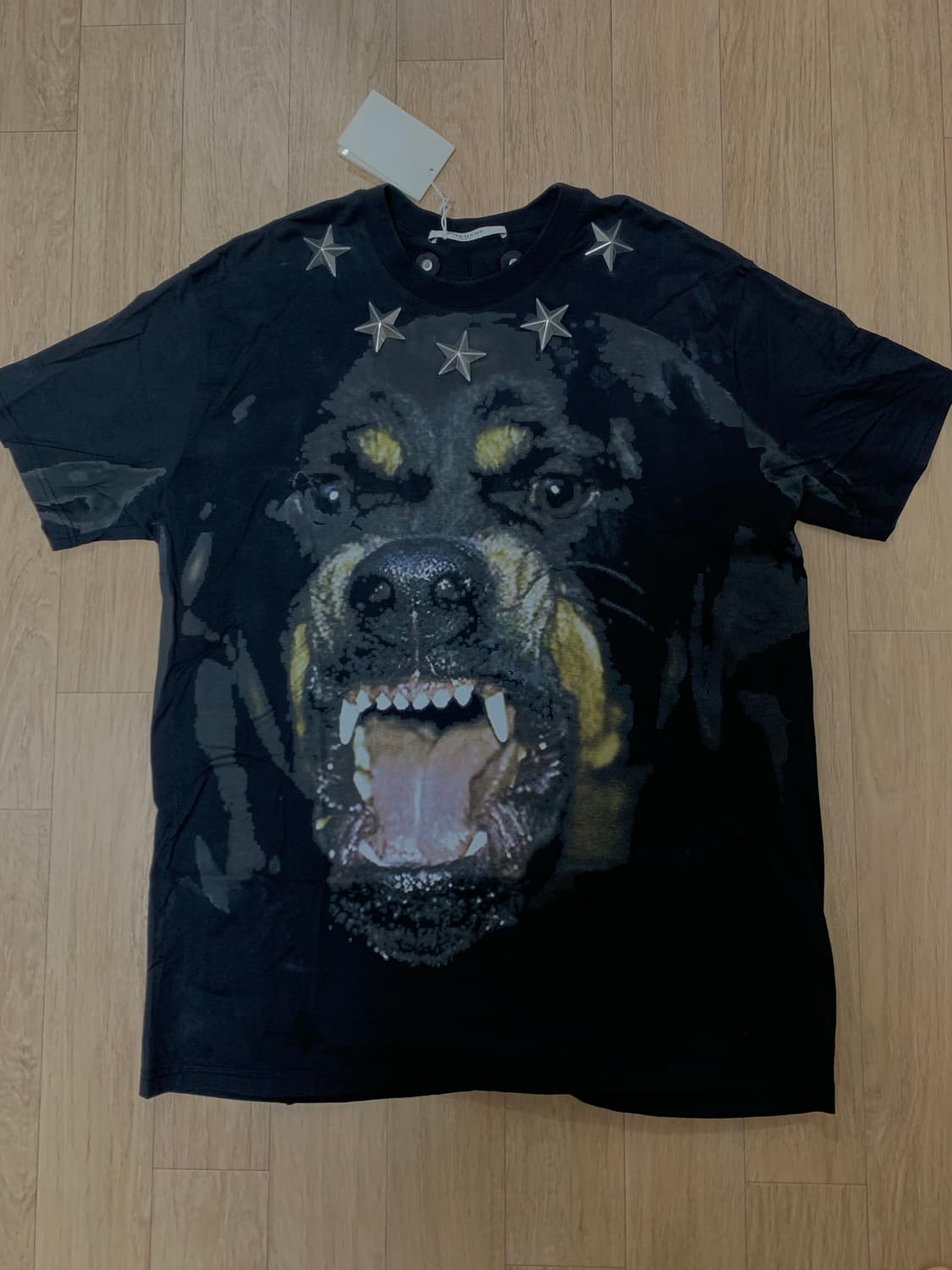 지방시 로트와일러 스터드 M 유로핏 상품이미지2