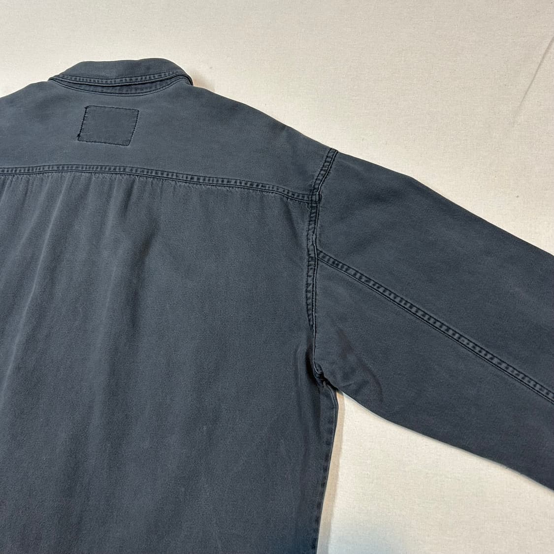 L) 리바이스 흑청 투포켓 워크 데님 셔츠 자켓 T버튼 타입 상품이미지6