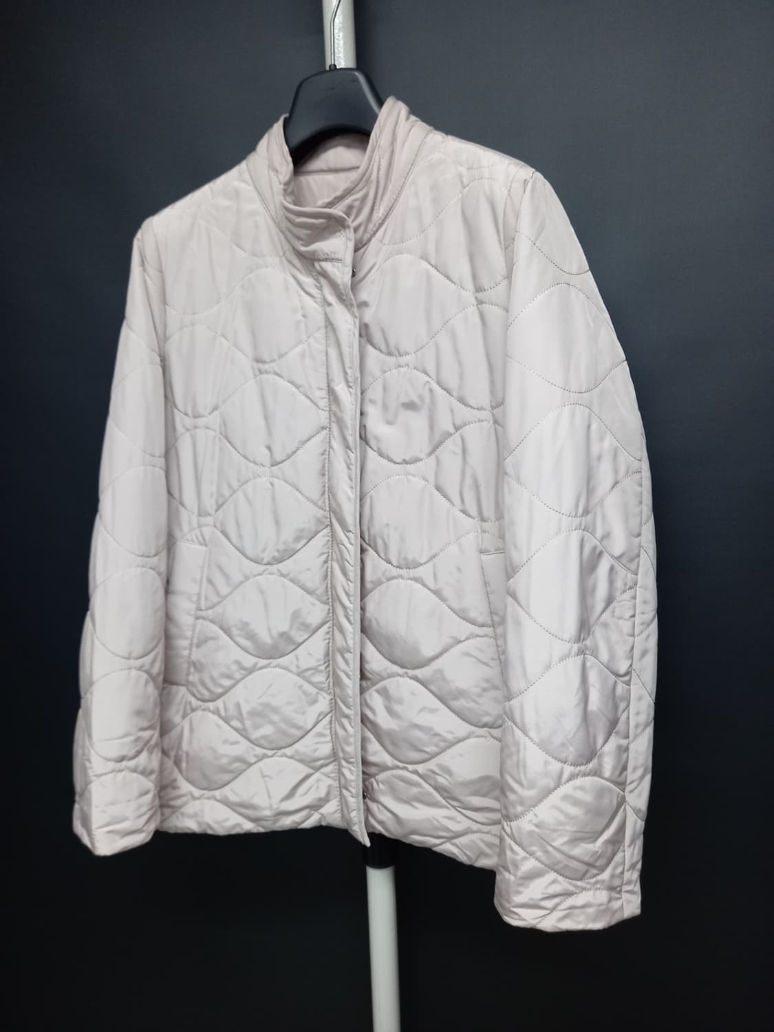 쉬즈미스 춘추동 퀄팅 경량패딩 66 상품이미지3