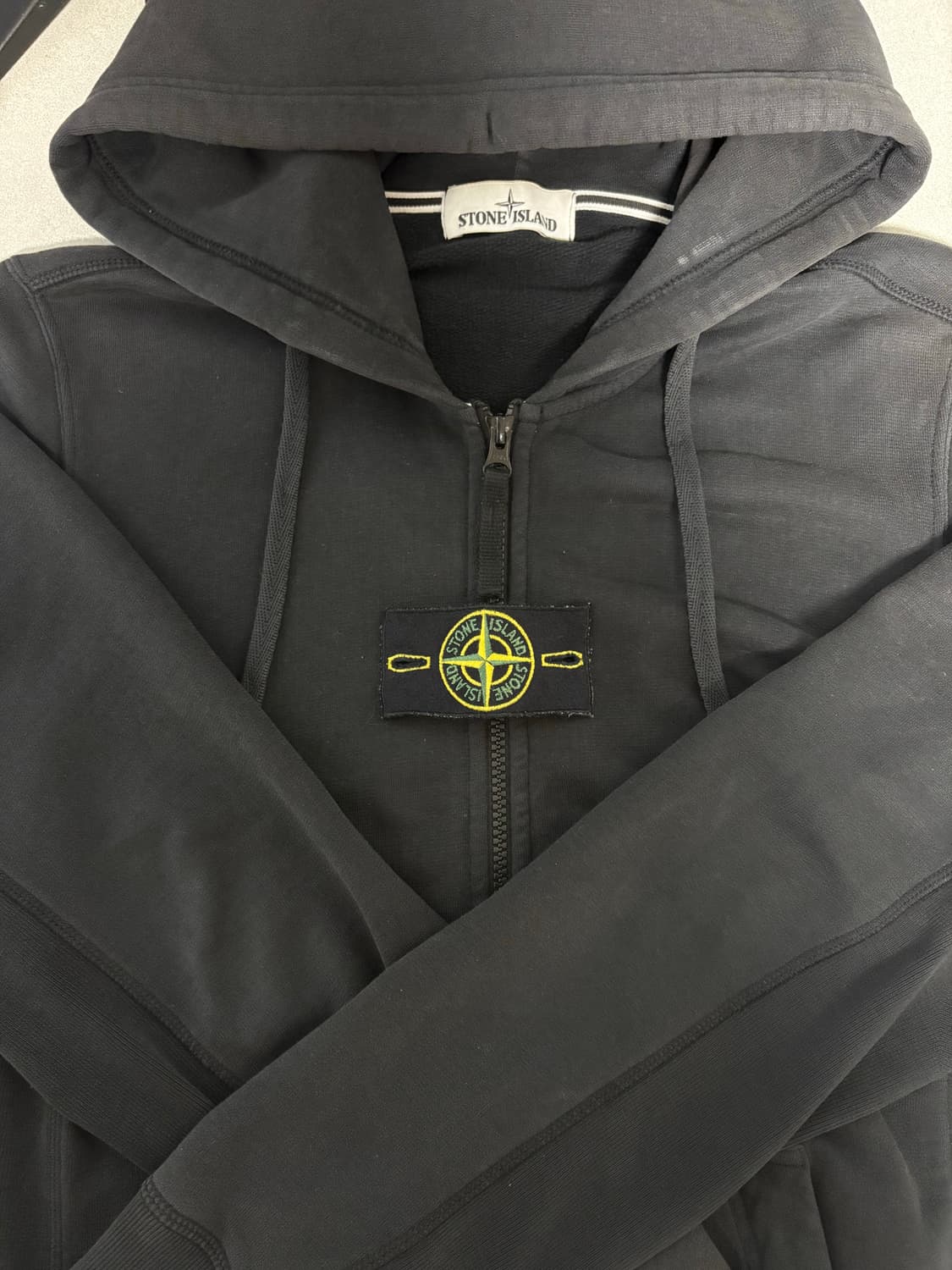 스톤아일랜드 후드집업 M 상품이미지1