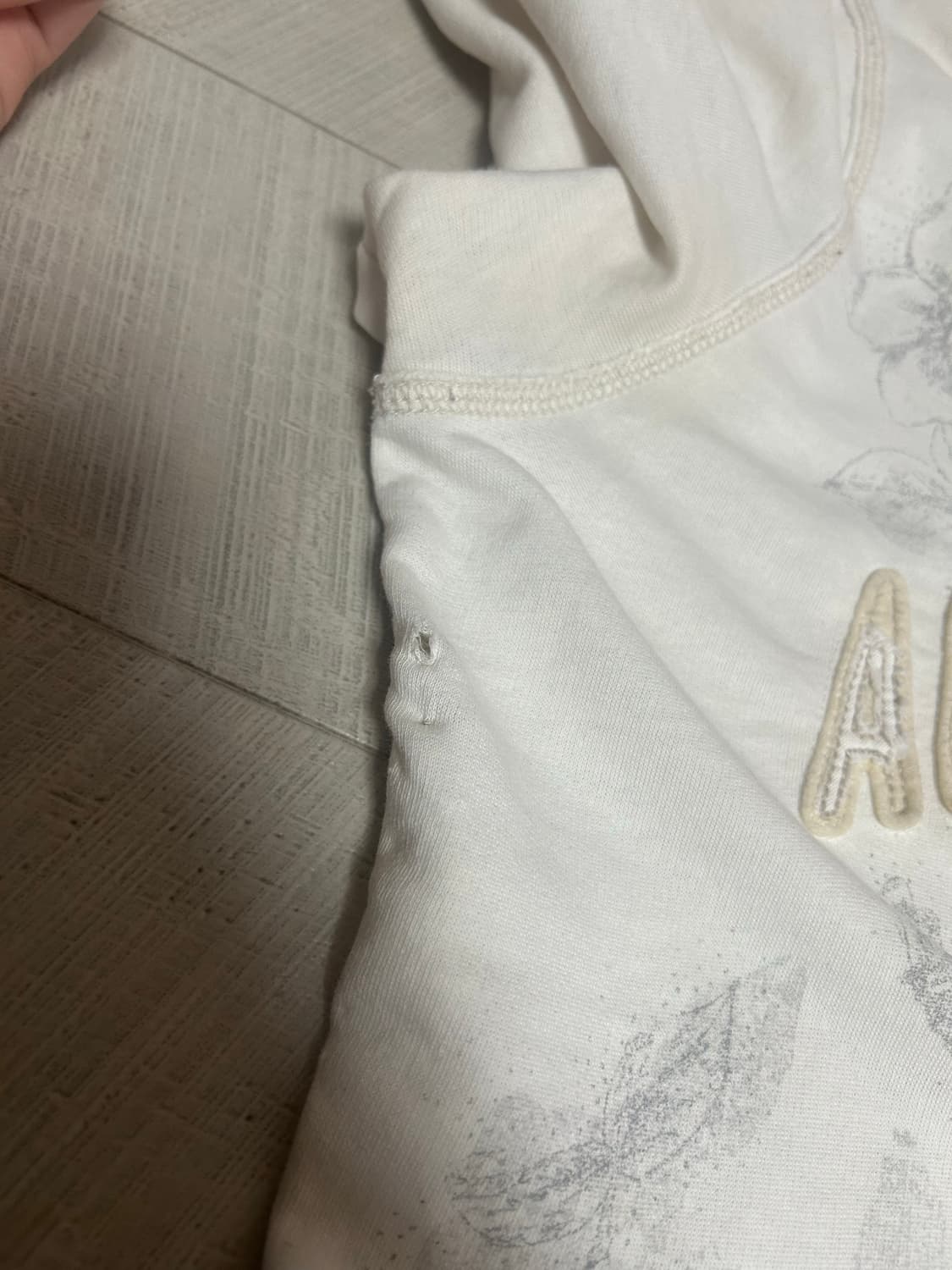 아베크롬비 화이트 플라워 투웨이 후드집업 상품이미지3