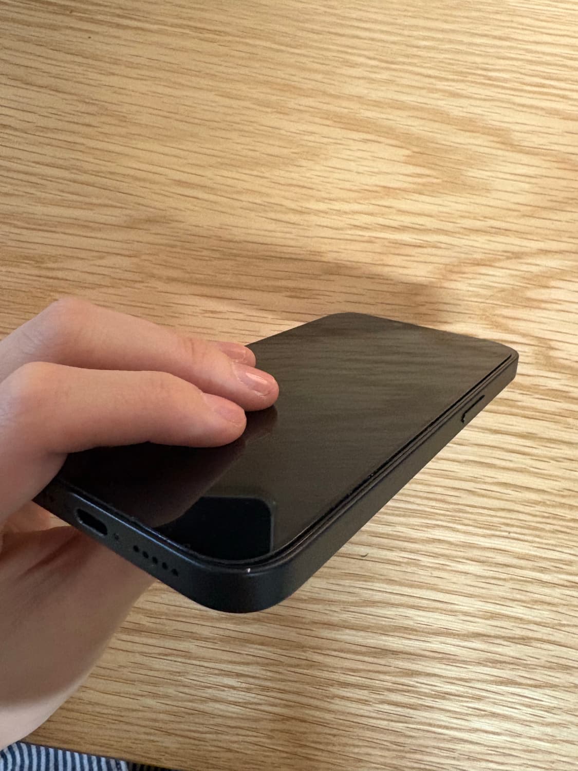 아이폰 16e 상품이미지4