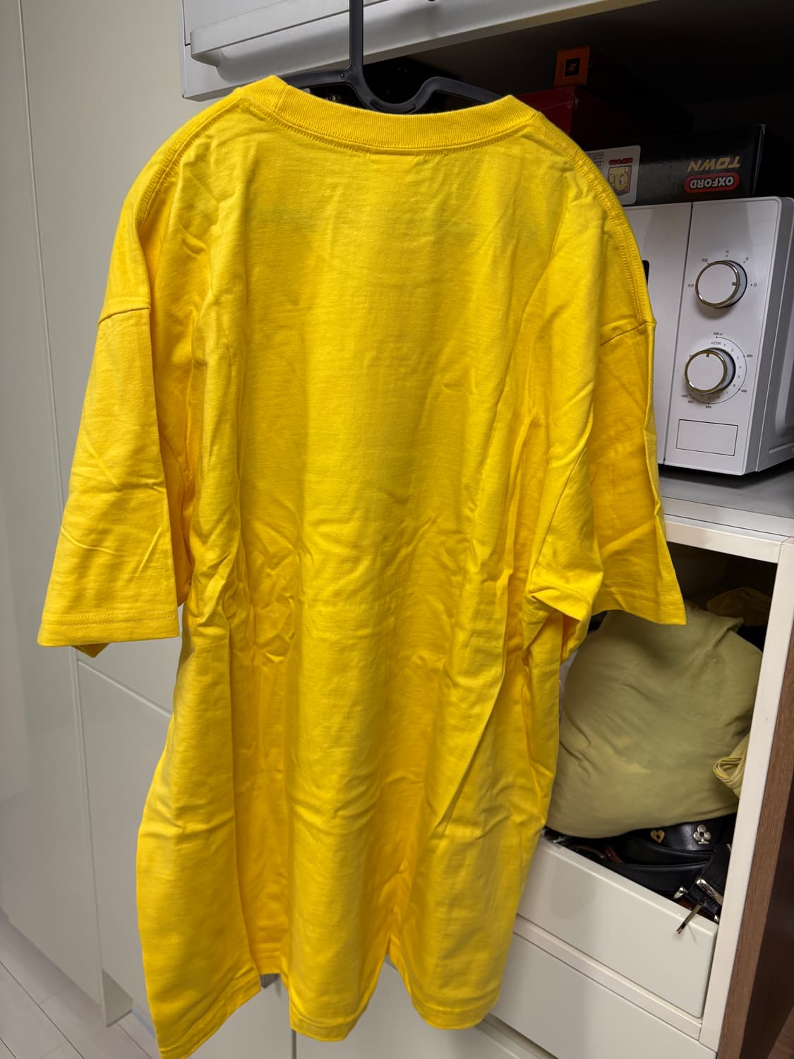 슈프림 어나운싱 티셔츠 옐로우 XL 상품이미지3