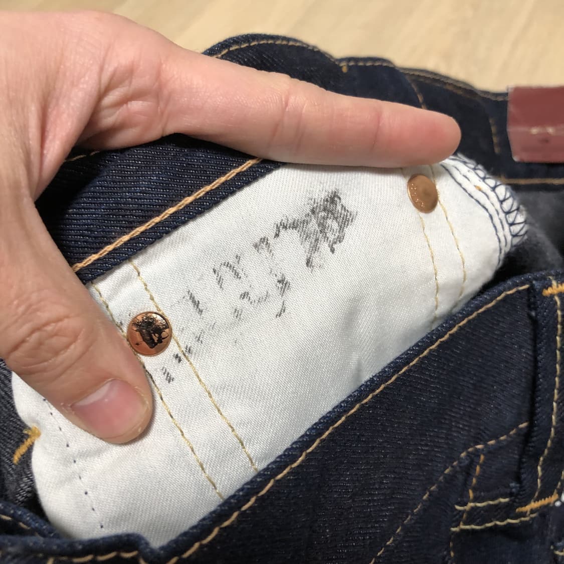 (30) 새상품 리바이스 타입원 2003 한신 타이거즈 우승 기념 팬츠 상품이미지4