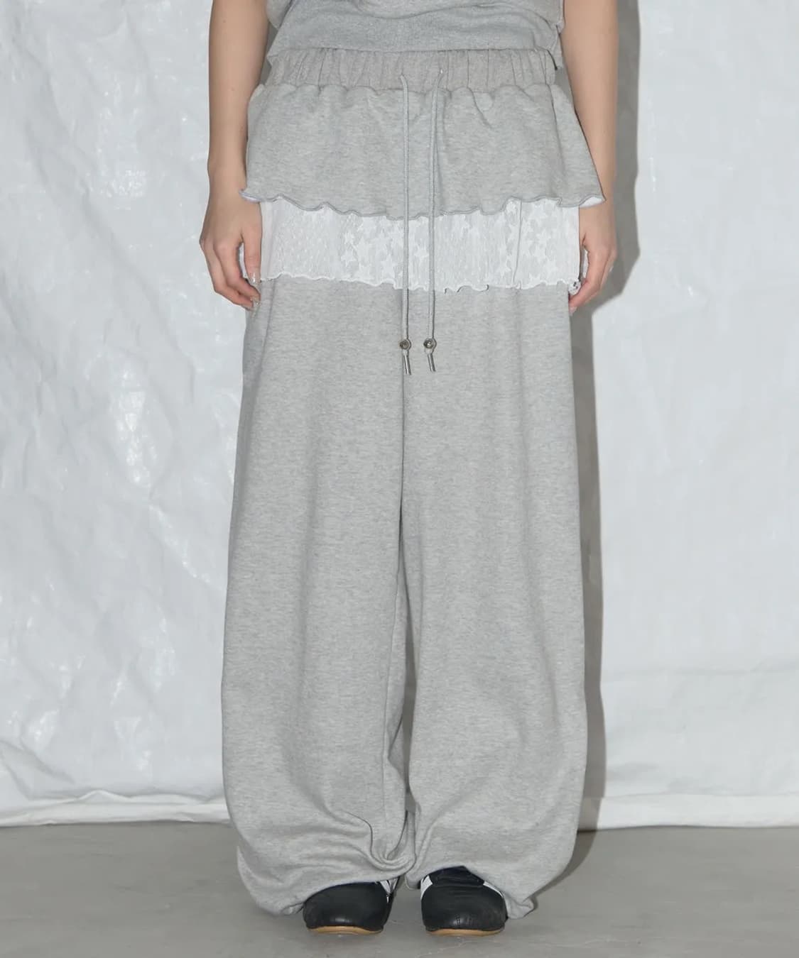 팬시클럽 프릴 레이스 버튼 스웻팬츠 상품이미지1