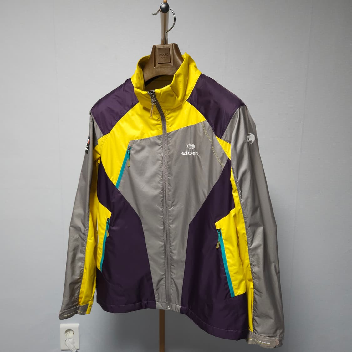 XL ) 아이더 여성 아웃도어 바람막이  상품이미지1