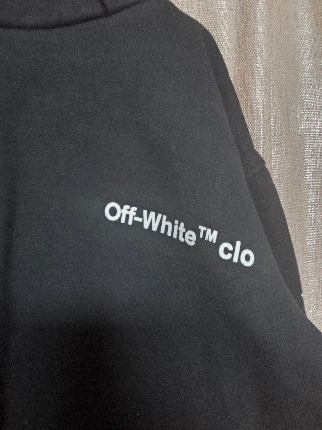 오프화이트로고맨투맨 95 상품이미지4