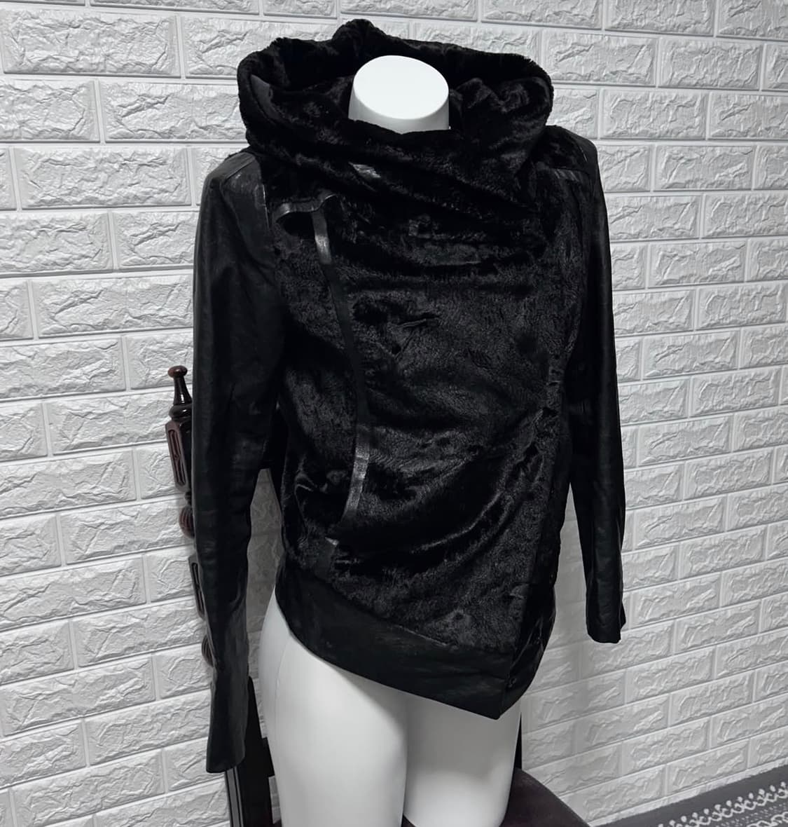 Demoo 하이넥 퍼 아우터 상품이미지1