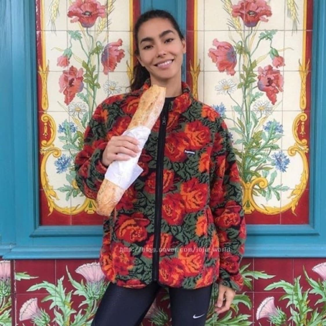 Supreme Rose sherpa Reversible Jacket XL 상품이미지1